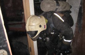 Ночью в Узловой из горящего дома спасено 15 человек