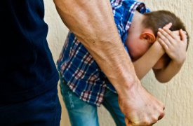 В Кремлёвском саду мужчина избил 10-летнего ребёнка