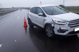 В Ефремове водитель «Форда» влетел в ограждение и протаранил попутный «Киа»