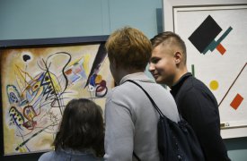 Тулякам предлагают окунуться в искусство авангарда