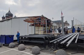 В Туле на площади Ленина разбирают Губернский каток