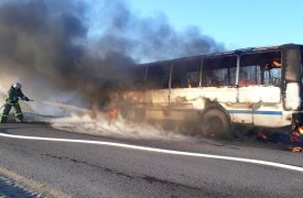 В сгоревшем автобусе под Тулой пострадал человек