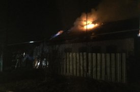 В Тульской области из горящего дома спасли человека