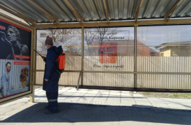 В Туле продолжают дезинфицировать общественные остановки
