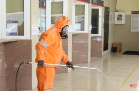 Спасатели продезинфицировали здание Московского вокзала в Туле