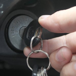 19-летний туляк украл ключи у спящего друга и уехал на его авто