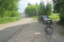 В Тульской области иномарка сбила 12-летнего мальчика на велосипеде