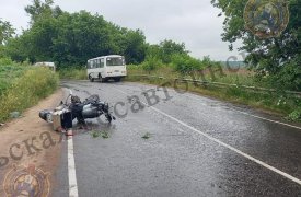 В ДТП с автобусом под Тулой пострадал мотоциклист