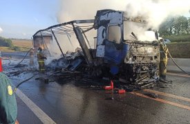 Утром 11 августа на трассе М-2 загорелась фура