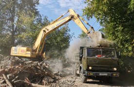 В Пролетарском округе Тулы сносят аварийные дома