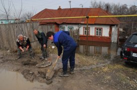 В поселке Товарковский 15 лет не работает канализация