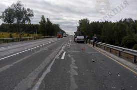 В Тульской области иномарка влетела в трактор