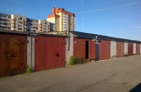 В Тульской области подростки через крышу проникли чужой гараж и украли покрышки