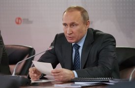 Алексей Дюмин поздравил Владимира Путина с днем рождения