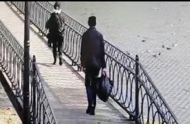 В Тульской области полиция разыскивает мужчину, который может быть причастен к исчезновению 15-летней школьницы