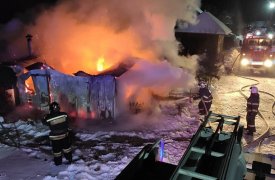 На пожаре в тульском дачном кооперативе пенсионер получил сильные ожоги