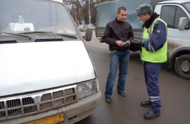 Пьяный водитель такси возил по новогодней Туле пассажиров