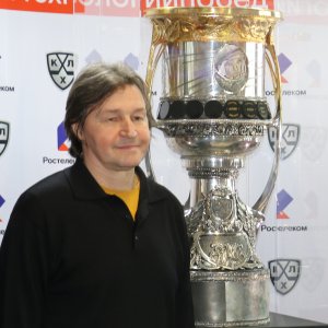 Высший трофей Чемпионата КХЛ — Кубок Гагарина — приехал в Тулу