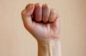В пос. Первомайский Тульской области задержан подозреваемый, избивший знакомого до смерти