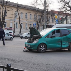 В ДТП на Новомосковском шоссе в Туле пострадали два водителя
