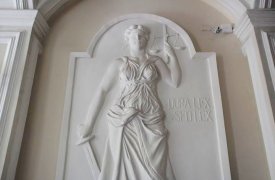 Житель Тульской области обворовал собутыльника и украл машину