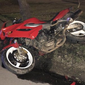В Тульской области 13-летняя девочка попала под колеса мотоцикла