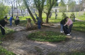 Туляки вышли на общеобластной субботник