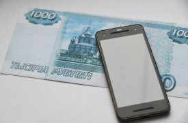 Безработная тулячка унесла чужой смартфон