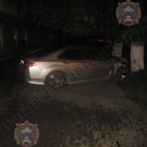 В Кимовске пьяный водитель на Honda вылетел на встречку: один человек пострадал