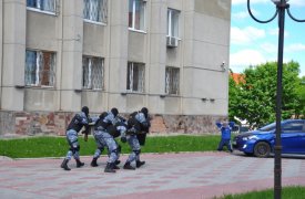 Тульские силовики отразили «нападение» на здание суда