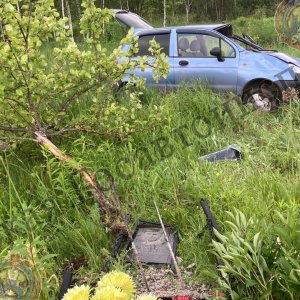В Щекинском районе нетрезвый водитель без прав сбил могильный памятник
