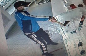 Тульский грабитель с топором проведет 7 лет за решеткой за нападение на ювелирный салон