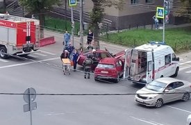 В аварии на улице Болдина в Туле пострадали два человека