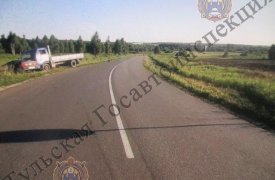 Под Тулой столкнулись ВАЗ и грузовик Nissan: девушка-подросток в больнице