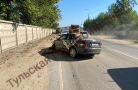Водитель каршеринговой машины, проломившей забор в Туле, был задержан пьяным