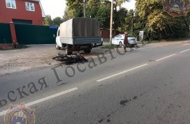 В Туле пьяный мотоциклист без прав и шлема въехал в ГАЗ