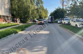 в Алексине LADA X-RAY сбила 10-летнюю девочку: ребенок госпитализирован