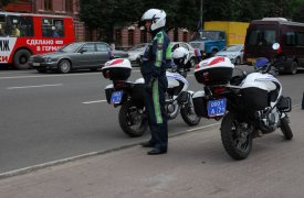 Полицейская мотогруппа под Тулой задержала пьяную компанию на «Жигулях»
