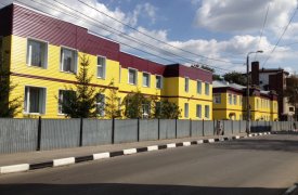 Спорный желтый сайдинг на здании детского дома в Туле узаконили
