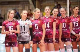 В Туле открылся турнир по волейболу среди женских команд