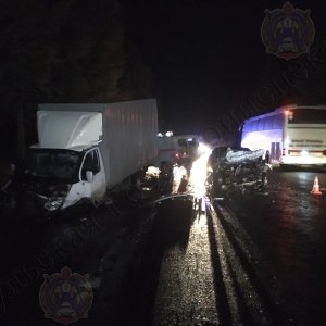 На трассе М-2 в Чернском районе столкнулись грузовик и KIA: оба водителя госпитализированы