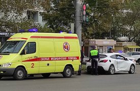 В ДТП на улице Октябрьской в Туле пострадал водитель иномарки