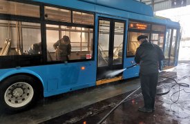 В Туле дезинфицируют остановки и общественный транспорт