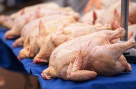 В Донском 29-летний безработный украл 150 курицы из грузовика