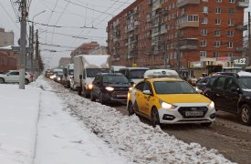 Утром 8 декабря Тула снова встала в пробках из-за снегопада