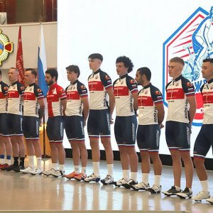 В Туле презентовали международную команду «Возрождение» по велоспорту на шоссе