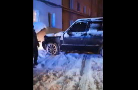 В Туле водитель Land Rover загородил дорогу «скорой» с пациентом