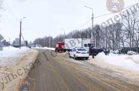 В Воловском районе грузовик протаранил ВАЗ с 16-летним подростком за рулем