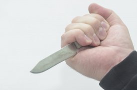 Житель Киреевска ударом ножа в шею убил своего знакомого в пьяной ссоре