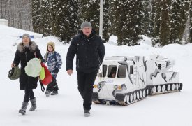 В фестивале наряженных санок «Сани-day» в Туле победили санки в виде зенитно-ракетного комплекса «Панцирь»